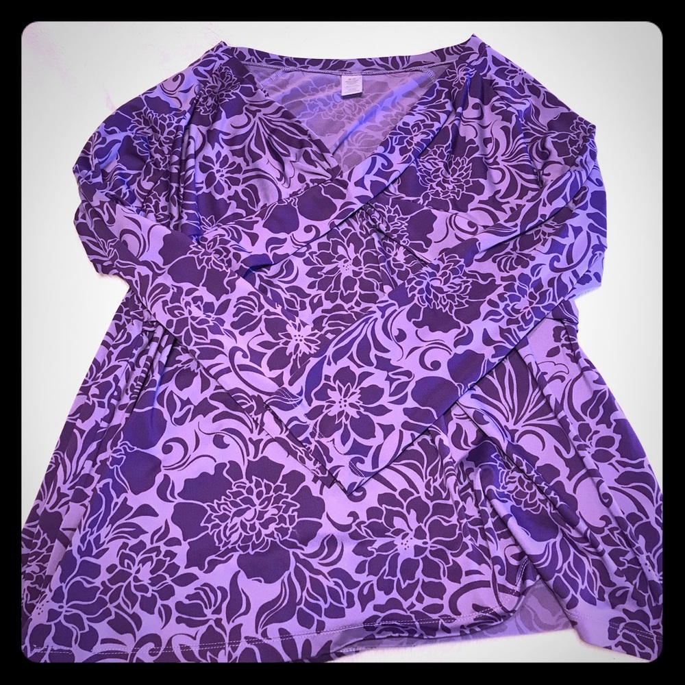 💋SOLD💋Beautiful Purple Long Sleeve